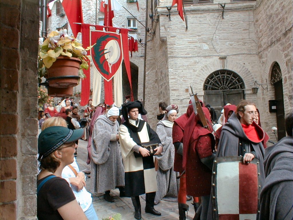 Il Calendimaggio ad Assisi, storia ed eventi